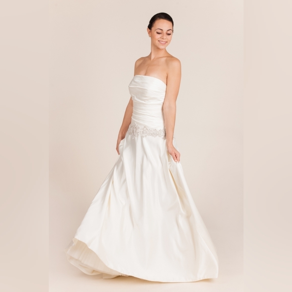 Oleg Cassini Size 10